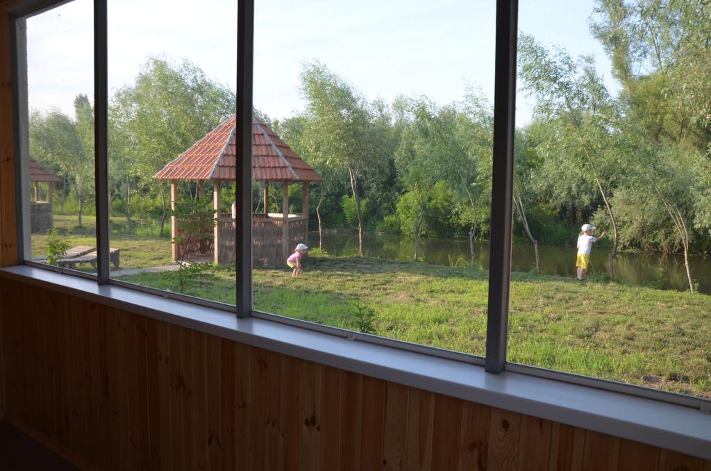 Pelican City Vylkove Ngoại thất bức ảnh